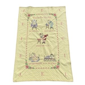 Handmade Cross Stitch Kittens Embroidered Yellow Baby Quilt  Vintage